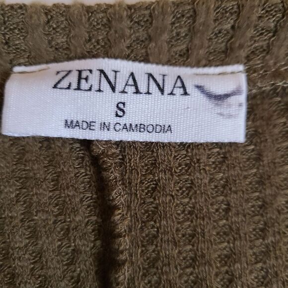 ZENANA Size Small Dark Green Cozy Brushed Oversized Thermal Waffle Knit Sweater - Picture 8 of 11